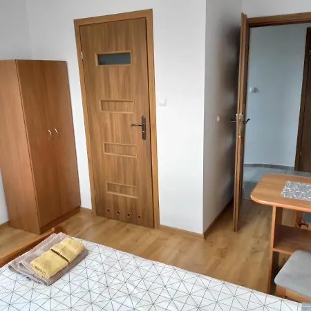 Δωμάτια σε οικογενειακή κατοικία Hortensja Chlapowo Self-check-in Altana Grill Parking Władysławowo