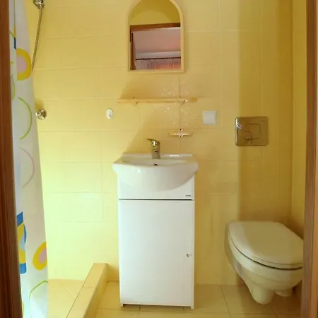 Δωμάτια σε οικογενειακή κατοικία Hortensja Chlapowo Self-check-in Altana Grill Parking Władysławowo