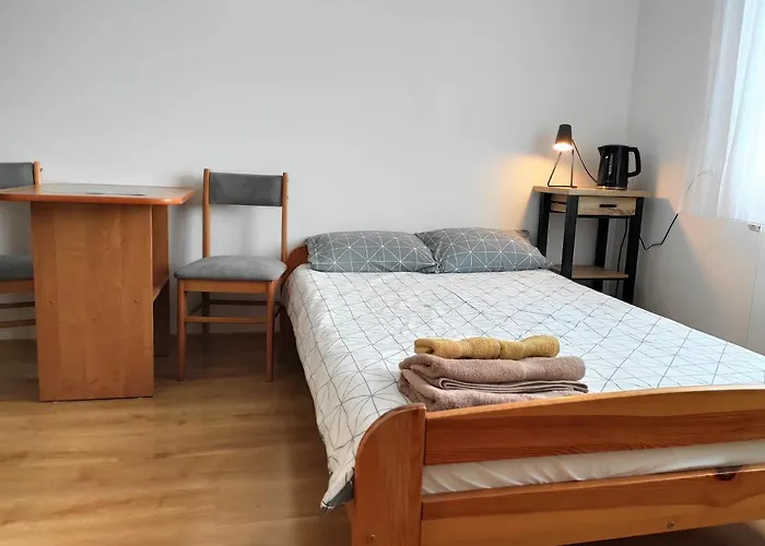 Hortensja Chlapowo Self-check-in Altana Grill Parking בית אירוח